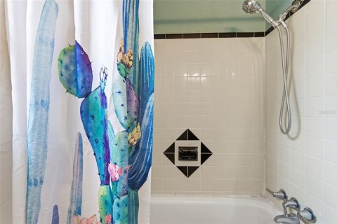 House in Palm Harbor, Florida 2 bedrooms, 75.81 sq.m. № 2231564 - photo 25