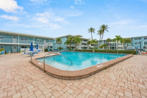 Condominio en alquiler en Saint Petersburg, Florida, 1 dormitorio, 72.93 m2 № 2267067 - foto 26