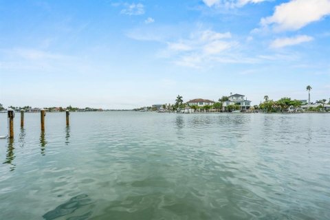 Condominio en alquiler en Saint Petersburg, Florida, 1 dormitorio, 72.93 m2 № 2267067 - foto 25