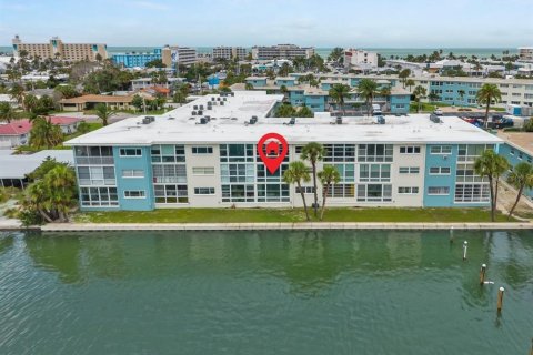 Condominio en alquiler en Saint Petersburg, Florida, 1 dormitorio, 72.93 m2 № 2267067 - foto 29