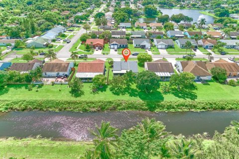 Villa ou maison à vendre à Lake Worth, Floride: 3 chambres, 123.56 m2 № 2431420 - photo 12