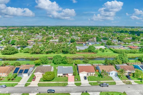 Villa ou maison à vendre à Lake Worth, Floride: 3 chambres, 123.56 m2 № 2431420 - photo 30