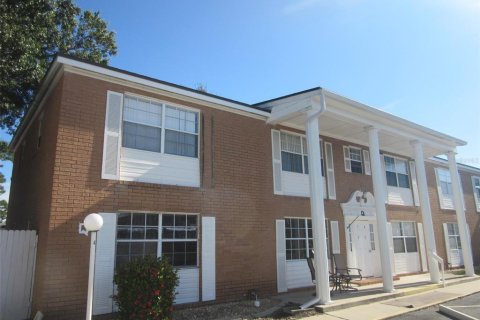 Condominio en venta en Port Charlotte, Florida, 2 dormitorios, 96.53 m2 № 1903798 - foto 1