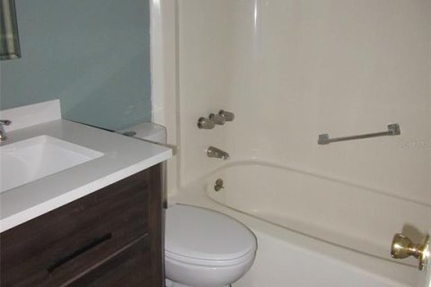 Condominio en venta en Port Charlotte, Florida, 2 dormitorios, 96.53 m2 № 1903798 - foto 15