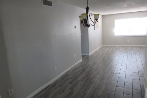 Condominio en venta en Port Charlotte, Florida, 2 dormitorios, 96.53 m2 № 1903798 - foto 11