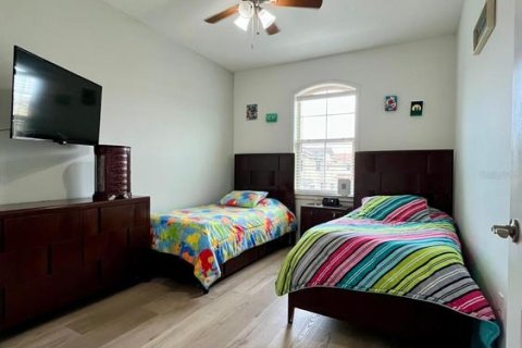 Townhouse in Orlando, Florida 3 bedrooms, 153.01 sq.m. № 1583524 - photo 13