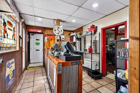 Propiedad comercial en venta en San Antonio, Florida, 500.19 m2 № 2123109 - foto 12