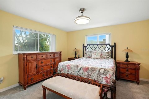 Villa ou maison à vendre à North Fort Myers, Floride: 3 chambres, 170.66 m2 № 1908790 - photo 28