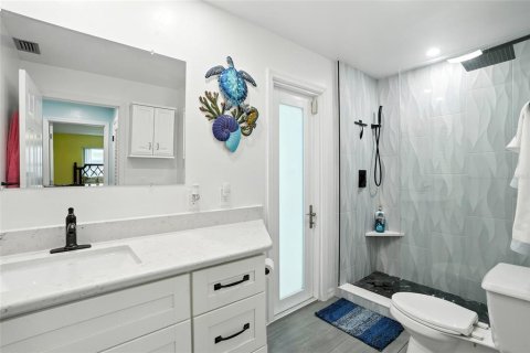 Villa ou maison à vendre à North Fort Myers, Floride: 3 chambres, 170.66 m2 № 1908790 - photo 30