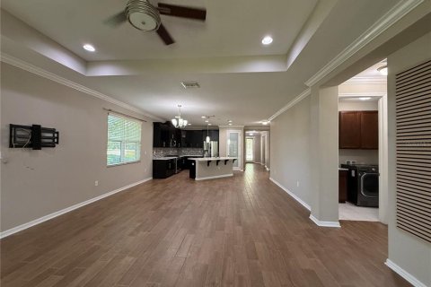 Villa ou maison à louer à Odessa, Floride: 3 chambres, 207.45 m2 № 2156403 - photo 9