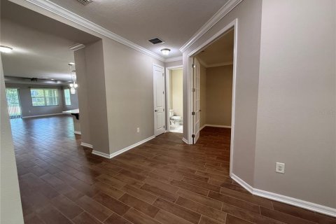 Villa ou maison à louer à Odessa, Floride: 3 chambres, 207.45 m2 № 2156403 - photo 3