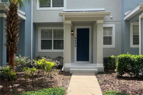 Townhouse in Orlando, Florida 2 bedrooms, 112.6 sq.m. № 1802193 - photo 1