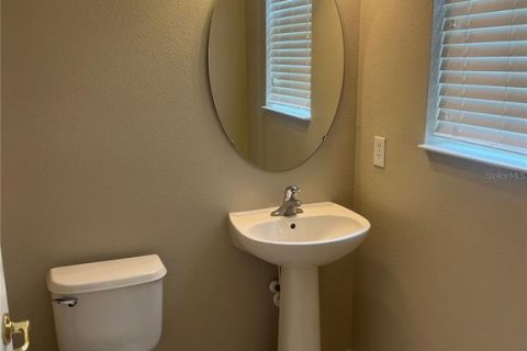Townhouse in Orlando, Florida 2 bedrooms, 112.6 sq.m. № 1802193 - photo 17