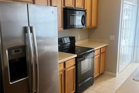 Townhouse in Orlando, Florida 2 bedrooms, 112.6 sq.m. № 1802193 - photo 2