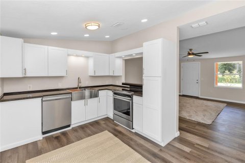 Villa ou maison à vendre à DeBary, Floride: 3 chambres, 113.34 m2 № 2267459 - photo 6