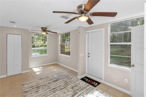 Villa ou maison à vendre à DeBary, Floride: 3 chambres, 113.34 m2 № 2267459 - photo 8