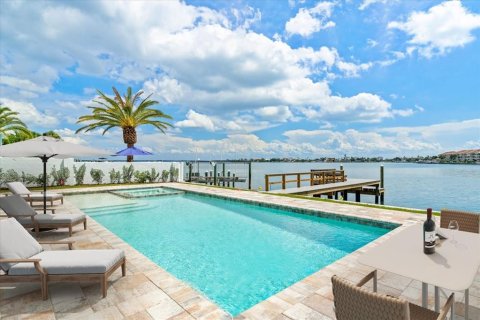 Casa en venta en Saint Pete Beach, Florida, 4 dormitorios, 381.27 m2 № 1589808 - foto 29