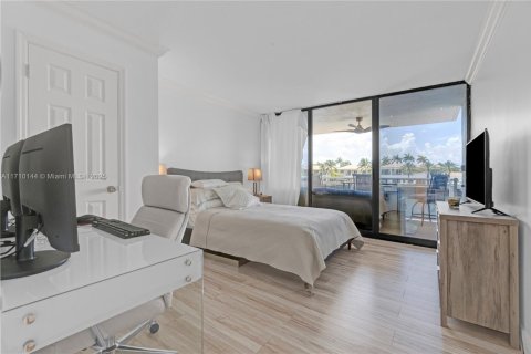 Copropriété à vendre à Hollywood, Floride: 2 chambres, 113.15 m2 № 1981670 - photo 16