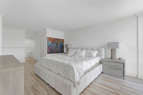 Copropriété à vendre à Hollywood, Floride: 2 chambres, 113.15 m2 № 1981670 - photo 15