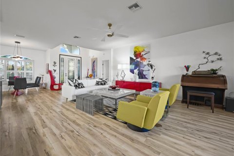 Villa ou maison à vendre à Lake Wales, Floride: 3 chambres, 230.12 m2 № 2148413 - photo 8