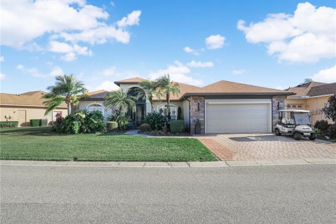 Villa ou maison à Lake Wales, Floride 3 chambres, 230.12 m2 № 2148413