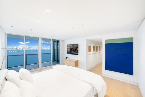 Copropriété à louer à Miami Beach, Floride: 4 chambres, 288 m2 № 1941001 - photo 12