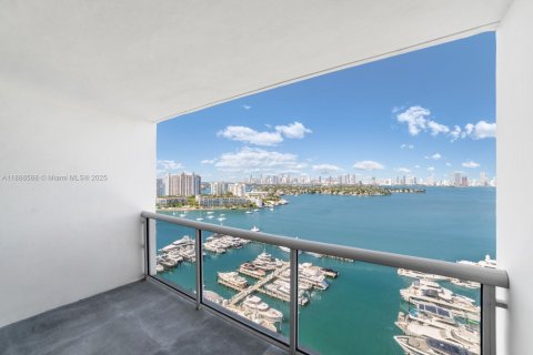 Copropriété à louer à Miami Beach, Floride: 4 chambres, 288 m2 № 1941001 - photo 28