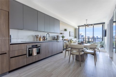 Condominio en alquiler en Miami Beach, Florida, 1 dormitorio № 2012631 - foto 10