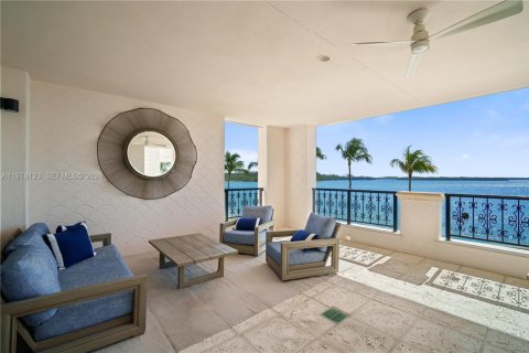 Copropriété à vendre à Fisher Island, Floride: 2 chambres, 181.16 m2 № 2175097 - photo 7