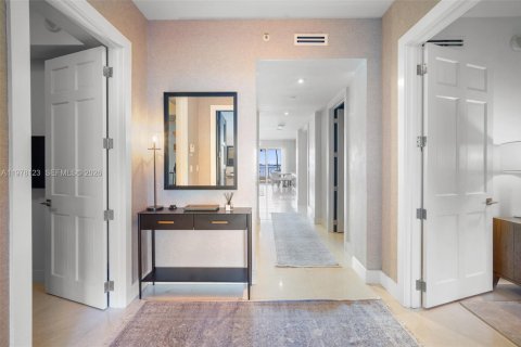 Copropriété à vendre à Fisher Island, Floride: 2 chambres, 181.16 m2 № 2175097 - photo 23