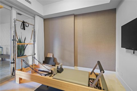 Copropriété à vendre à Fisher Island, Floride: 2 chambres, 181.16 m2 № 2175097 - photo 20