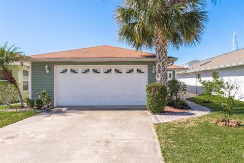 House in New Port Richey, Florida 2 bedrooms, 157.93 sq.m. № 1534281 - photo 3