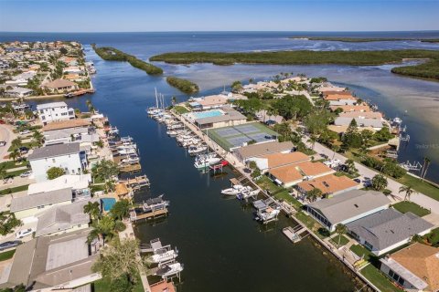 House in New Port Richey, Florida 2 bedrooms, 157.93 sq.m. № 1534281 - photo 29
