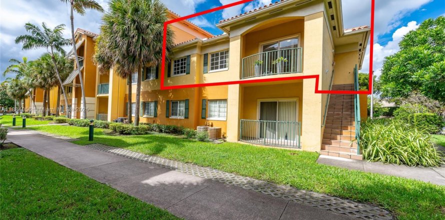 Condominio en Doral, Florida, 2 dormitorios № 1931112
