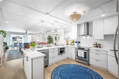 Condominio en alquiler en Clearwater, Florida, 2 dormitorios, 117.06 m2 № 1650681 - foto 6