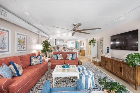 Condominio en alquiler en Clearwater, Florida, 2 dormitorios, 117.06 m2 № 1650681 - foto 12
