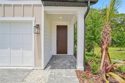 Townhouse in Tampa, Florida 4 bedrooms, 173.17 sq.m. № 2110773 - photo 5