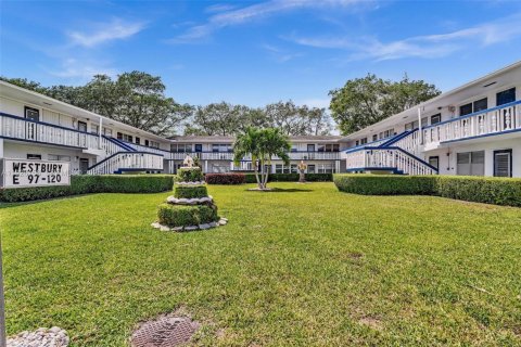 Copropriété à vendre à Deerfield Beach, Floride: 2 chambres, 76.18 m2 № 1987400 - photo 2