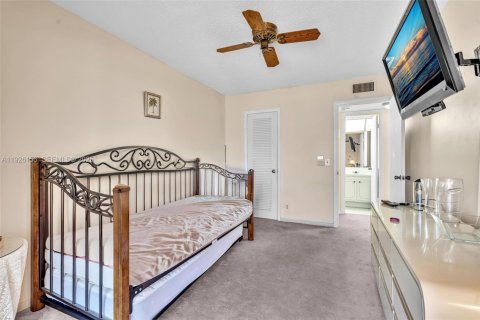 Copropriété à vendre à Deerfield Beach, Floride: 2 chambres, 76.18 m2 № 1987400 - photo 21