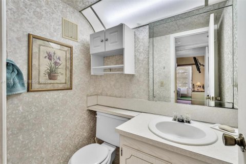 Copropriété à vendre à Deerfield Beach, Floride: 2 chambres, 76.18 m2 № 1987400 - photo 18