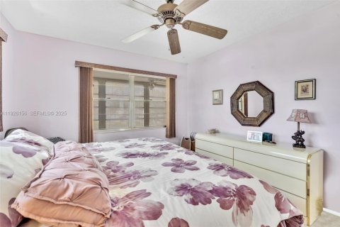Copropriété à vendre à Deerfield Beach, Floride: 2 chambres, 76.18 m2 № 1987400 - photo 17