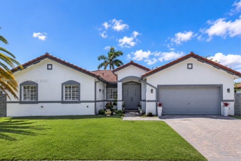 Casa en venta en Homestead, Florida, 4 dormitorios, 207.17 m2 № 2080783 - foto 2