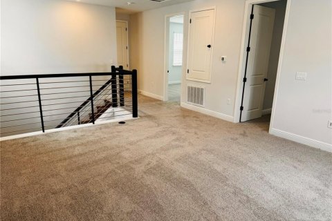 Casa en alquiler en Orlando, Florida, 4 dormitorios, 303.05 m2 № 2266519 - foto 26