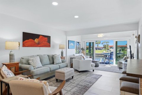 Condominio en venta en Bradenton, Florida, 2 dormitorios, 120.4 m2 № 2147739 - foto 5