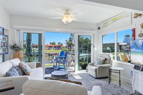 Condominio en venta en Bradenton, Florida, 2 dormitorios, 120.4 m2 № 2147739 - foto 20