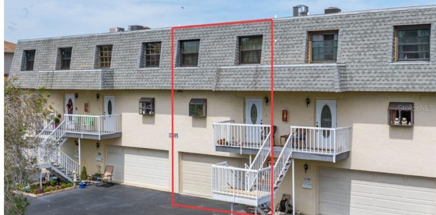 Condo à Treasure Island, Floride, 3 chambres  № 1648064