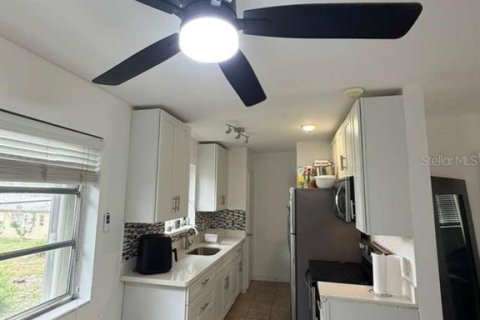 Купить кондоминиум в Холливуд, Флорида 4 комнаты, 53.23м2, № 2097590 - фото 13