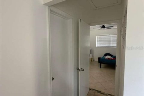 Купить кондоминиум в Холливуд, Флорида 4 комнаты, 53.23м2, № 2097590 - фото 19