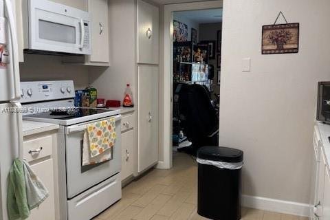 Condominio en venta en Plantation, Florida, 2 dormitorios, 83.89 m2 № 2034999 - foto 17