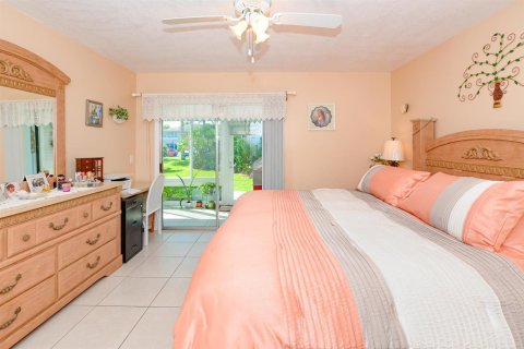 Condominio en venta en Port St. Lucie, Florida, 2 dormitorios, 108.7 m2 № 2078359 - foto 16